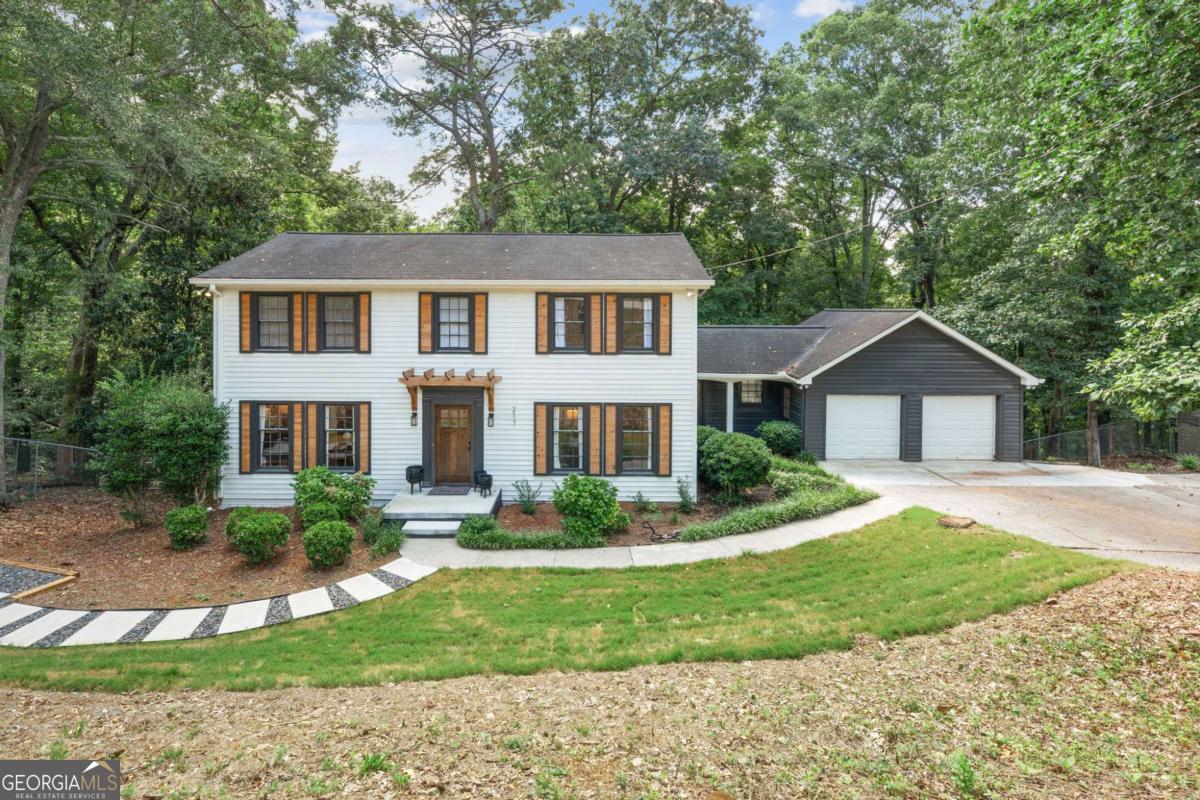 217 Skyland DR