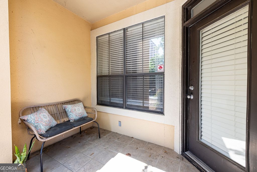 Photo of 3777 Peachtree Road NE #712, Atlanta, GA 30319 (MLS # 10738559)