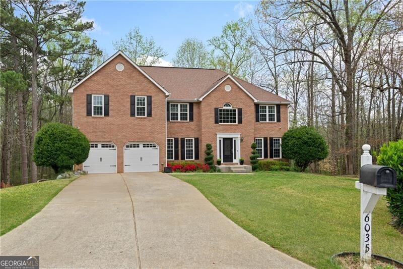 6035 Rives DR