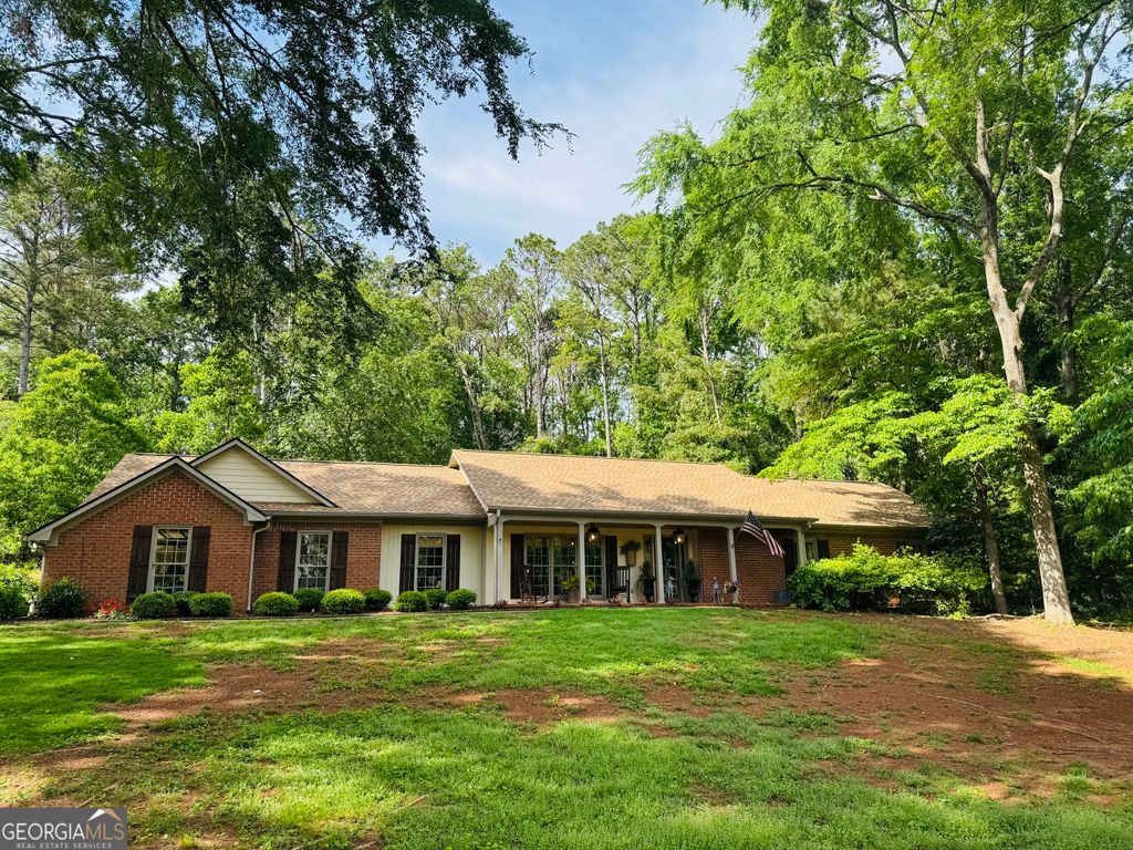Photo of 103 Powers Court, Lagrange, GA 30240 (MLS # 10724841)