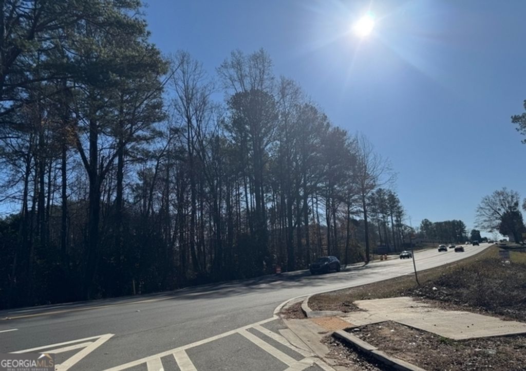 Photo of 0 Jonesboro Road, Jonesboro, GA 30236 (MLS # 10670109)