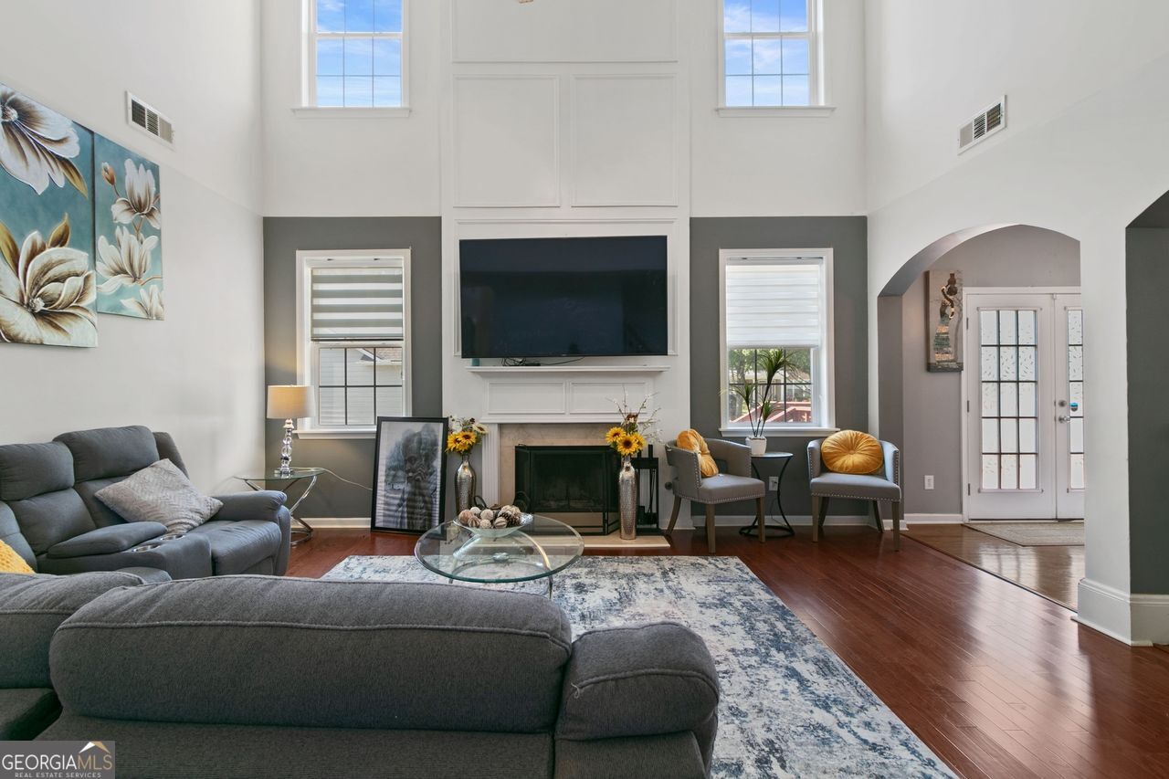 829 Castlebottom