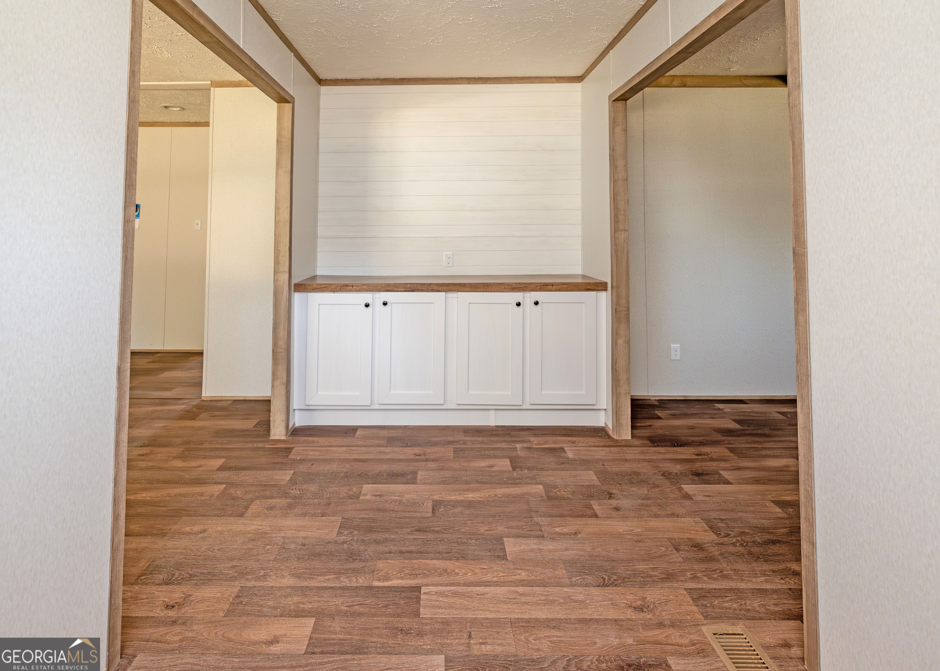 871 W Leatherwood Road