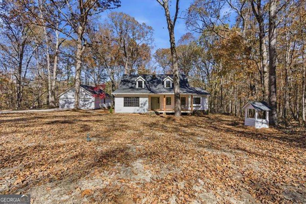 Photo of 214 Bruce Road, Douglasville, GA 30134 (MLS # 10701275)