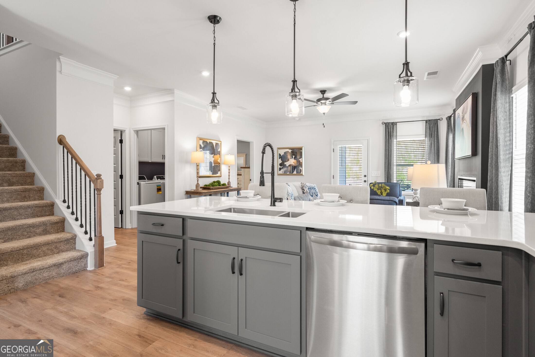 173 Thedford DR