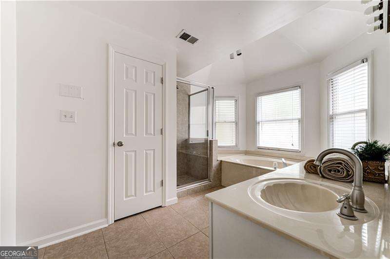 Bridge Pointe - Residential Lease
