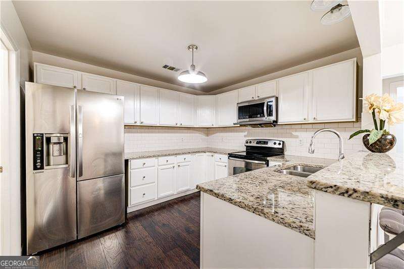 Bridge Pointe - Residential Lease