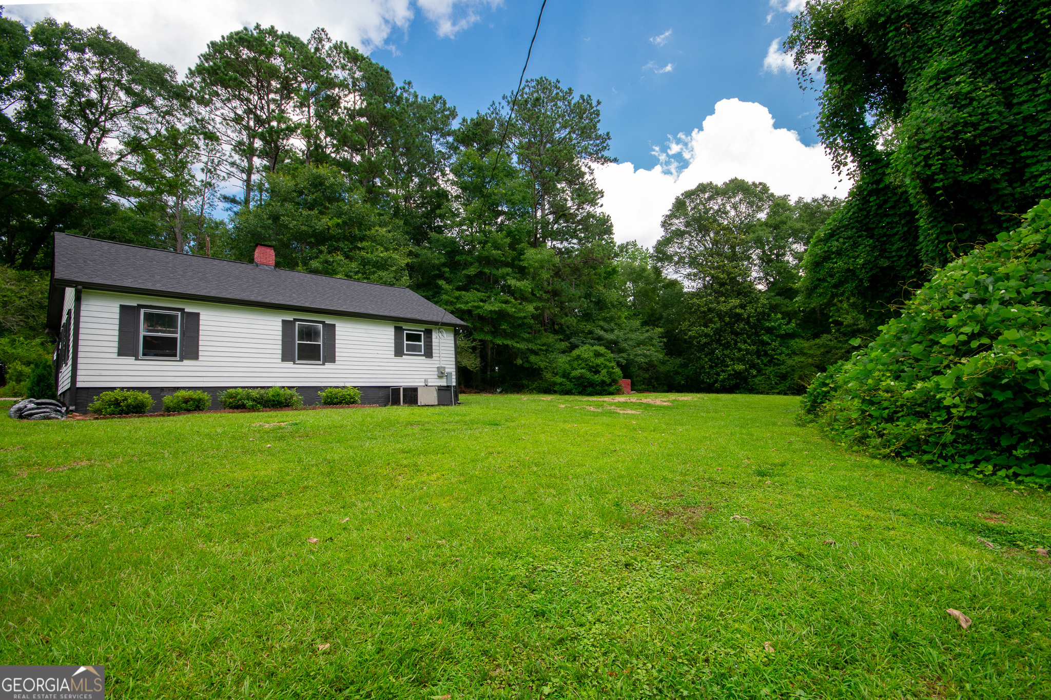 392 Corinth RD