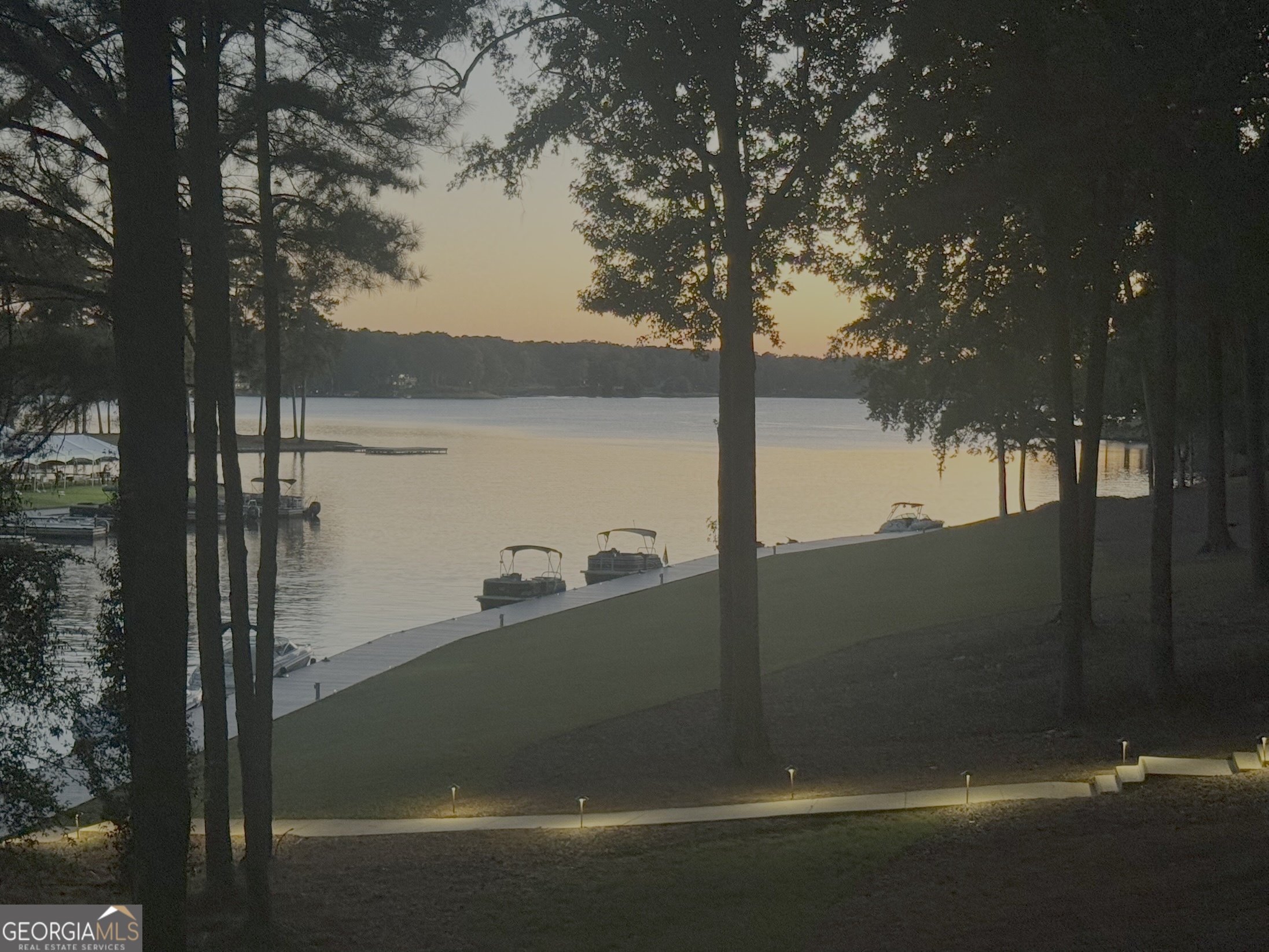 1001B Marina Cove LN