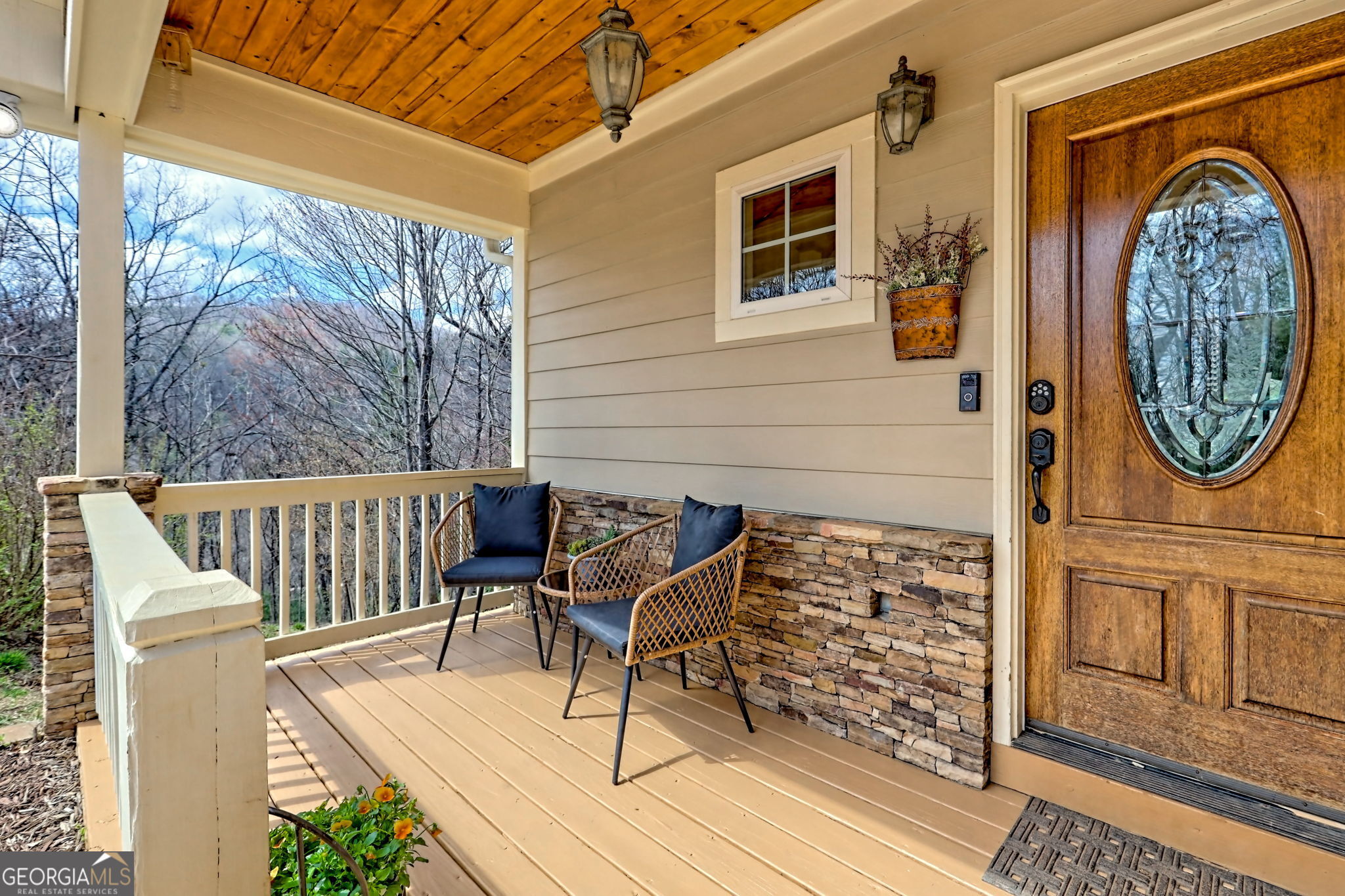 1068 Coleman River RD