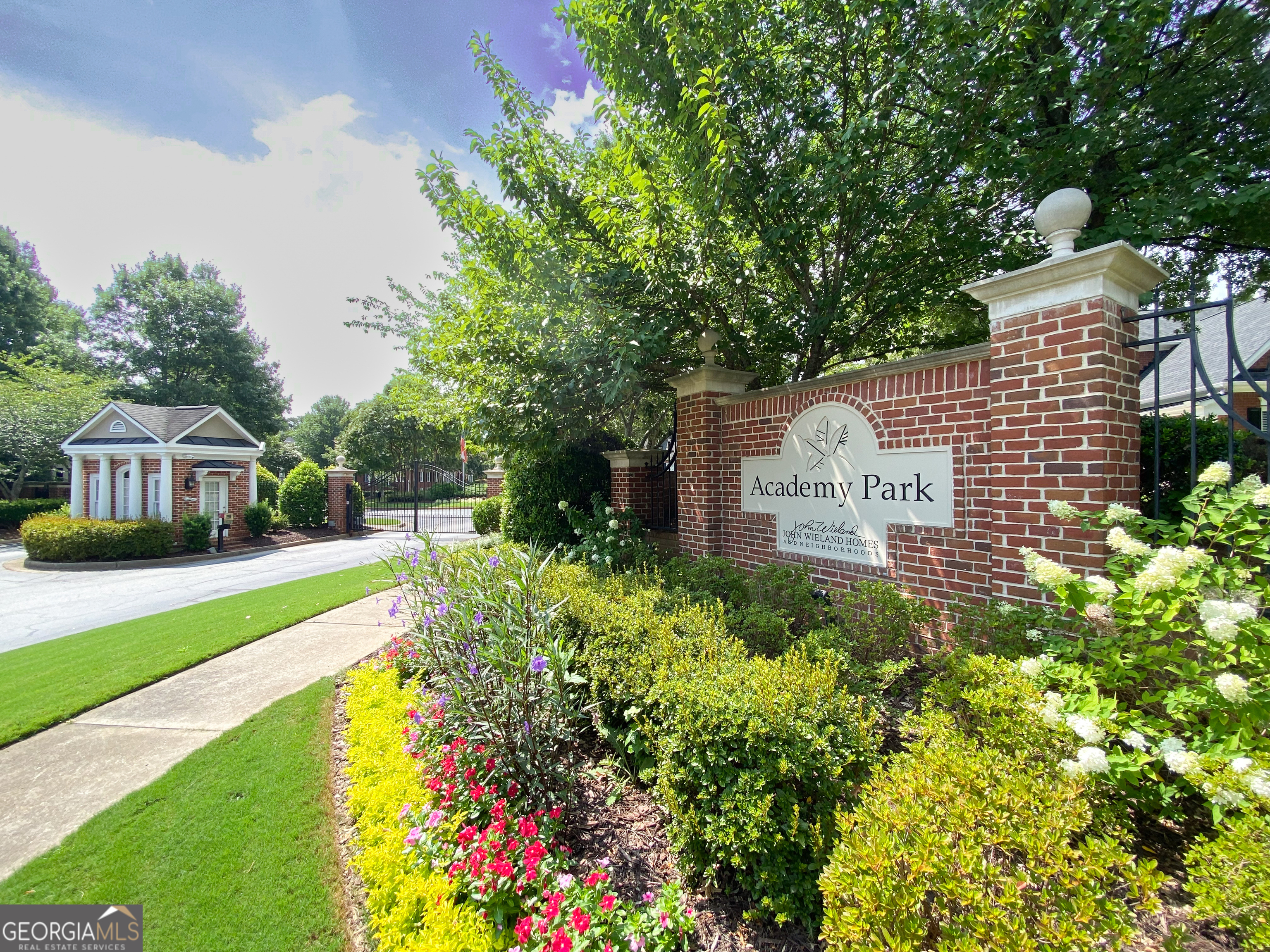 Academy Park - Residential