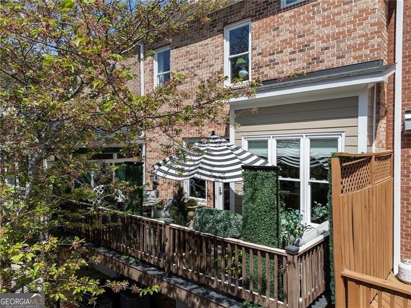 Academy Park - Residential