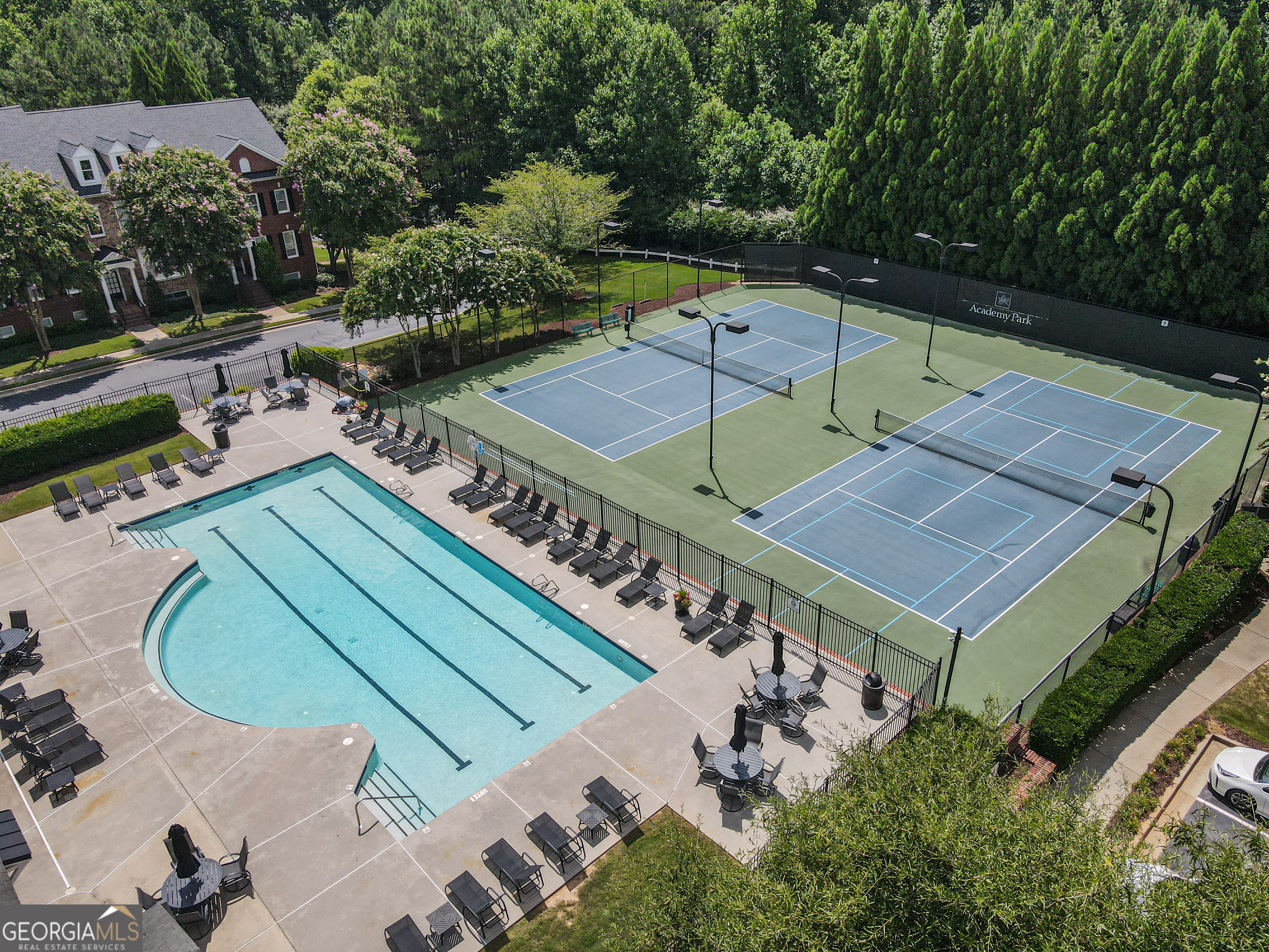 Academy Park - Residential