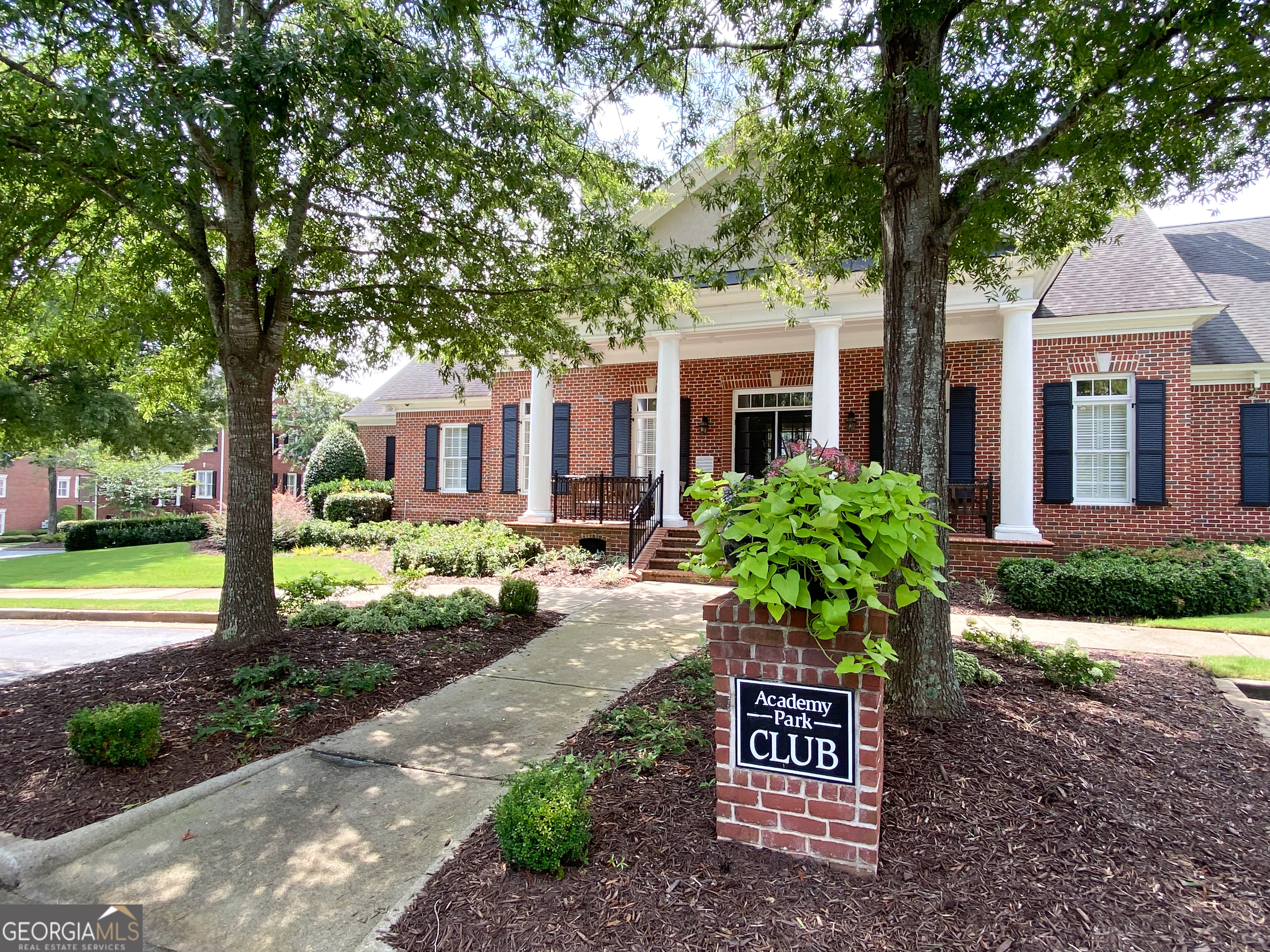Academy Park - Residential