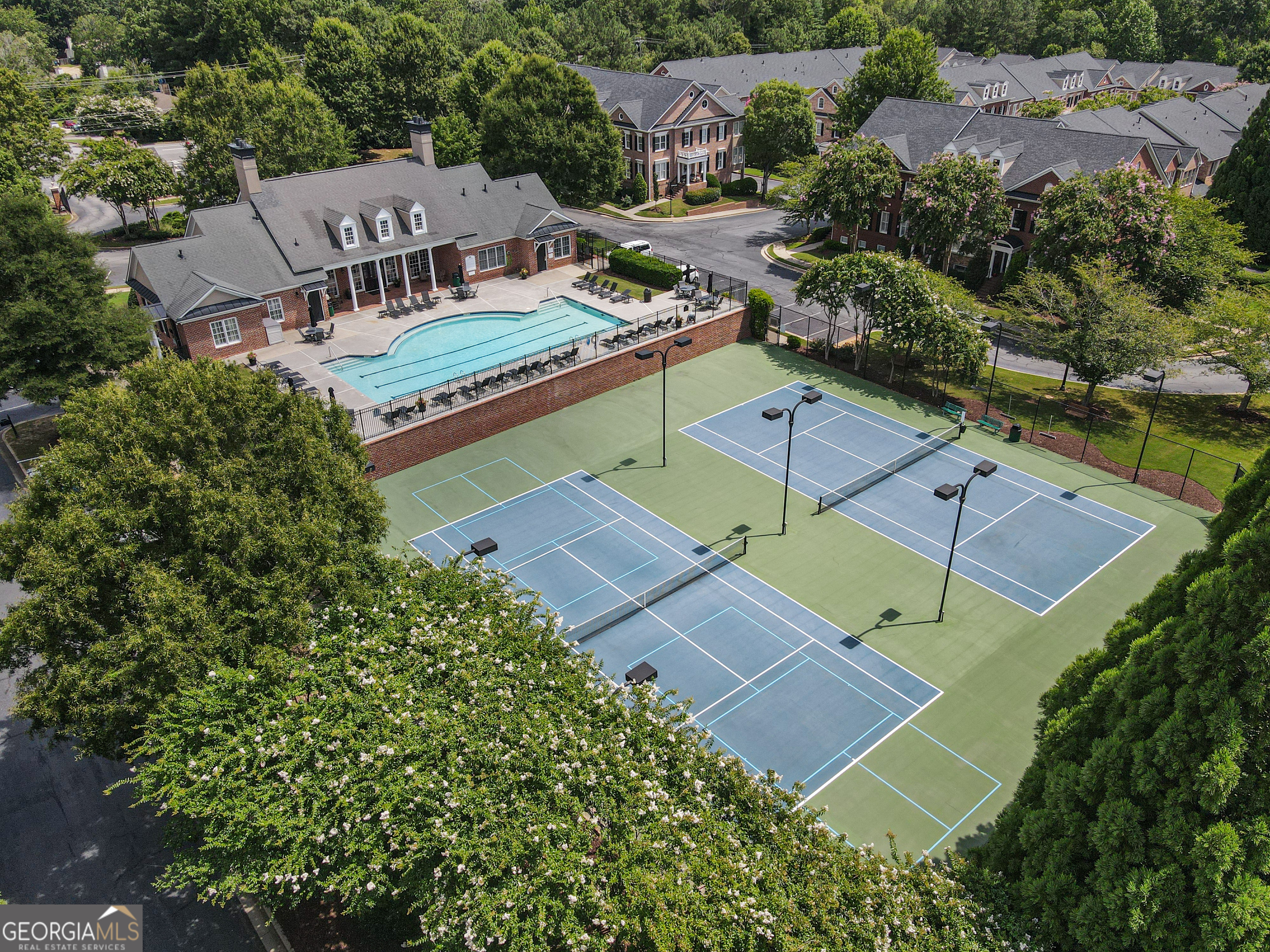Academy Park - Residential
