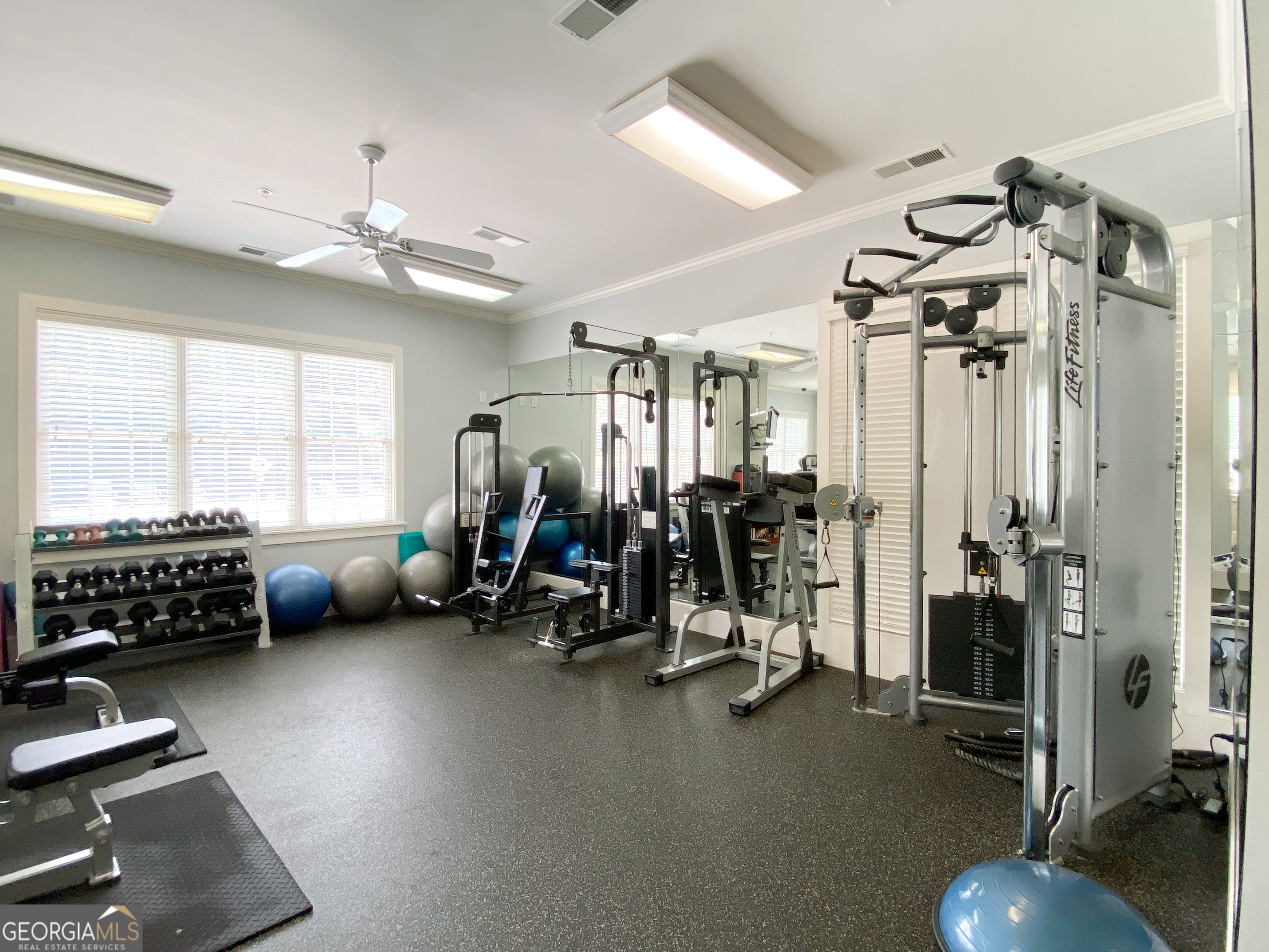 Academy Park - Residential