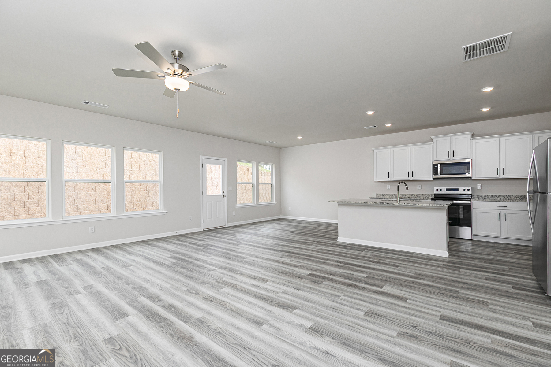 3976 Hidden River Lane
