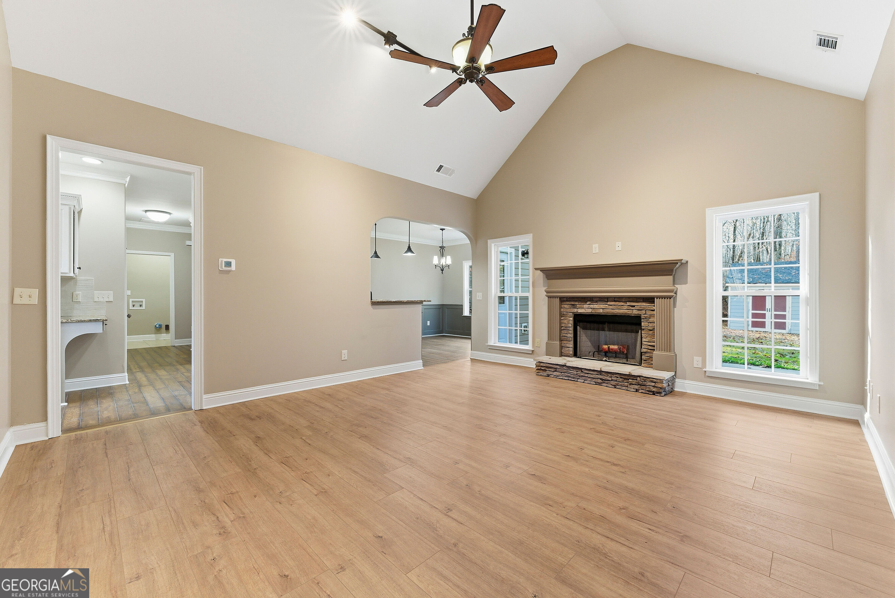 Dallas, Georgia 30132, United States, 3 Bedrooms Bedrooms, ,2 BathroomsBathrooms,Residential,Pending,249964