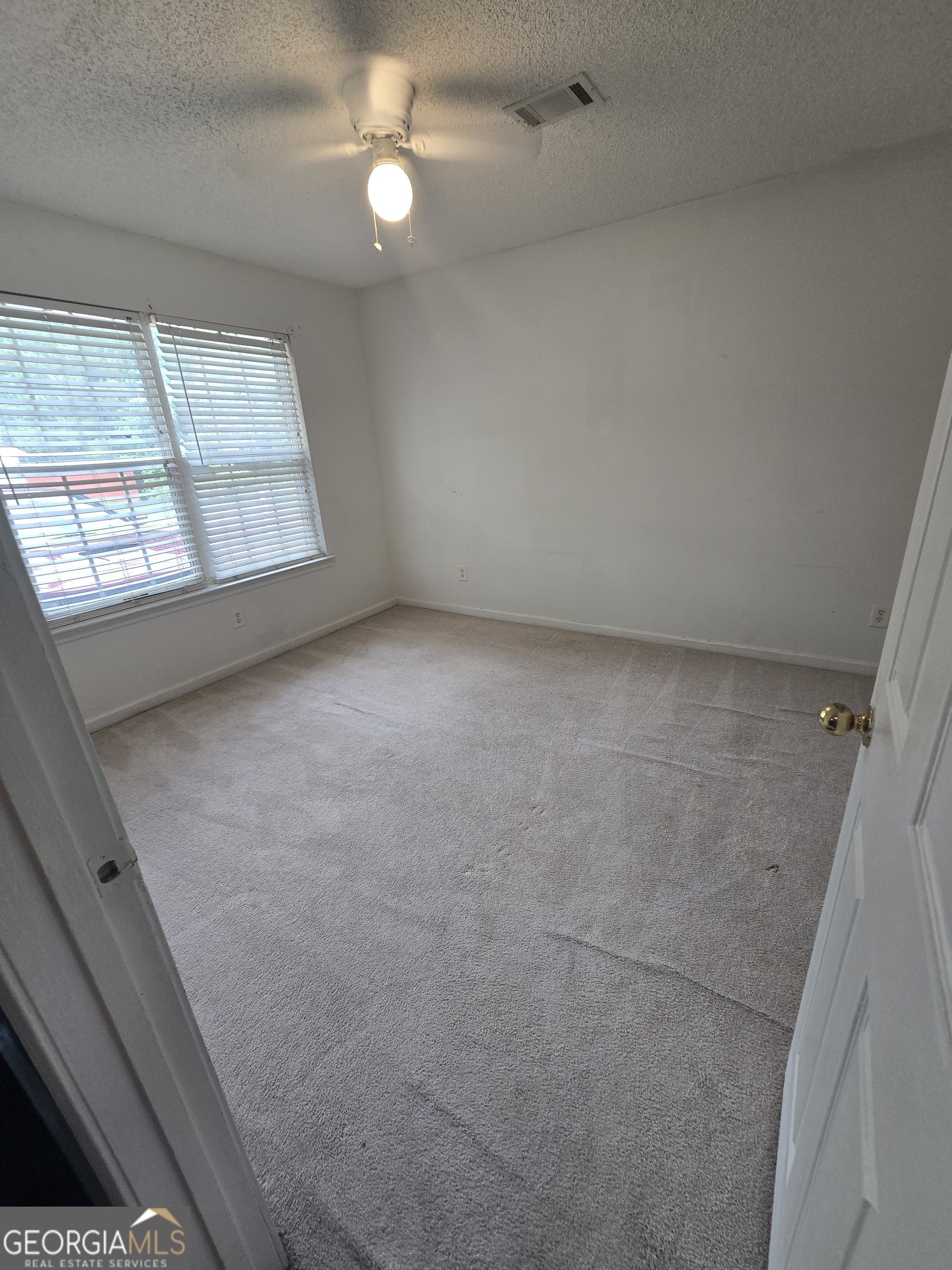 6109 Hickory Lane DR