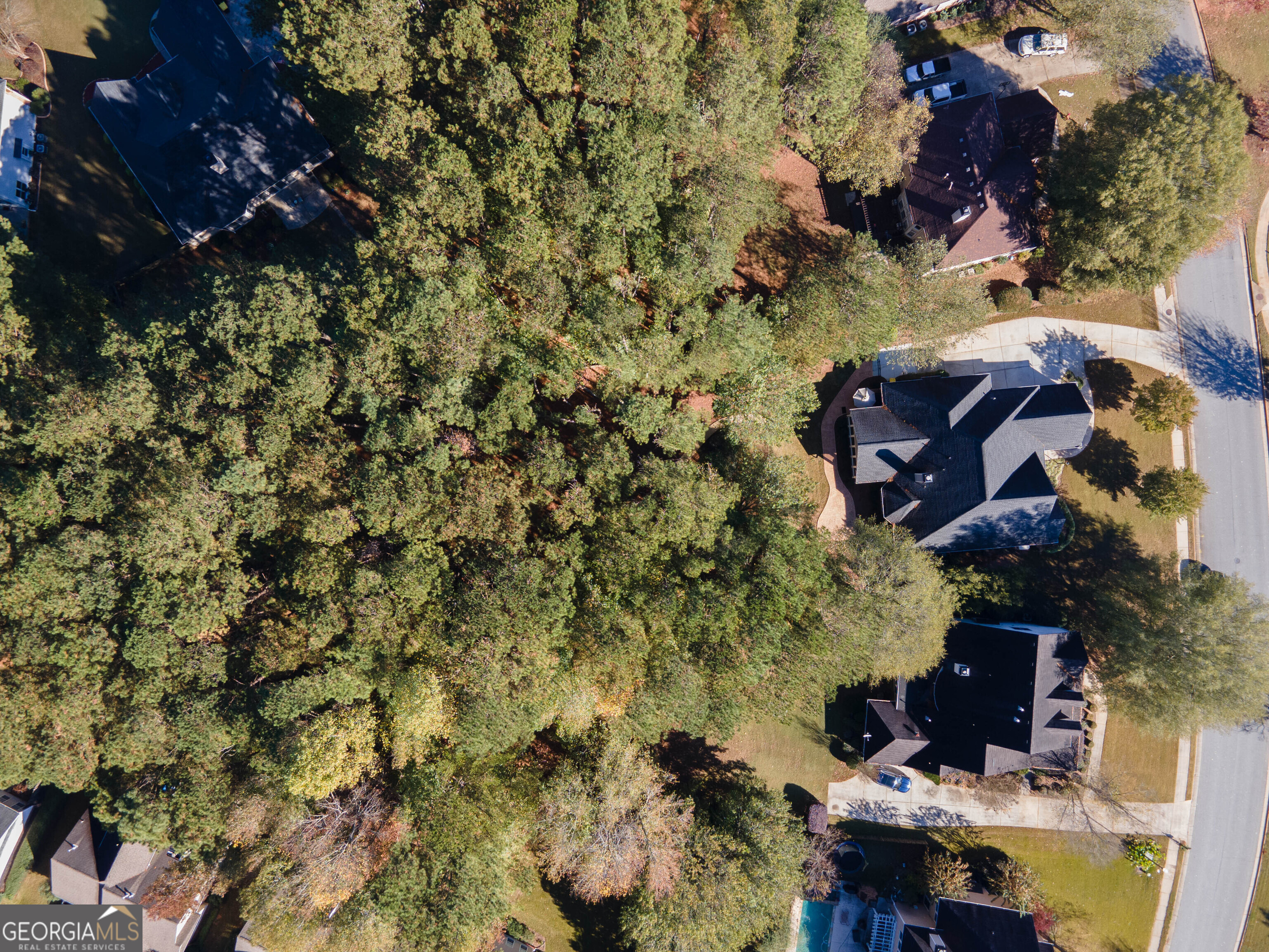 Newnan, Georgia 30265, United States, 3 Bedrooms Bedrooms, ,2 BathroomsBathrooms,Residential,Pending,4628