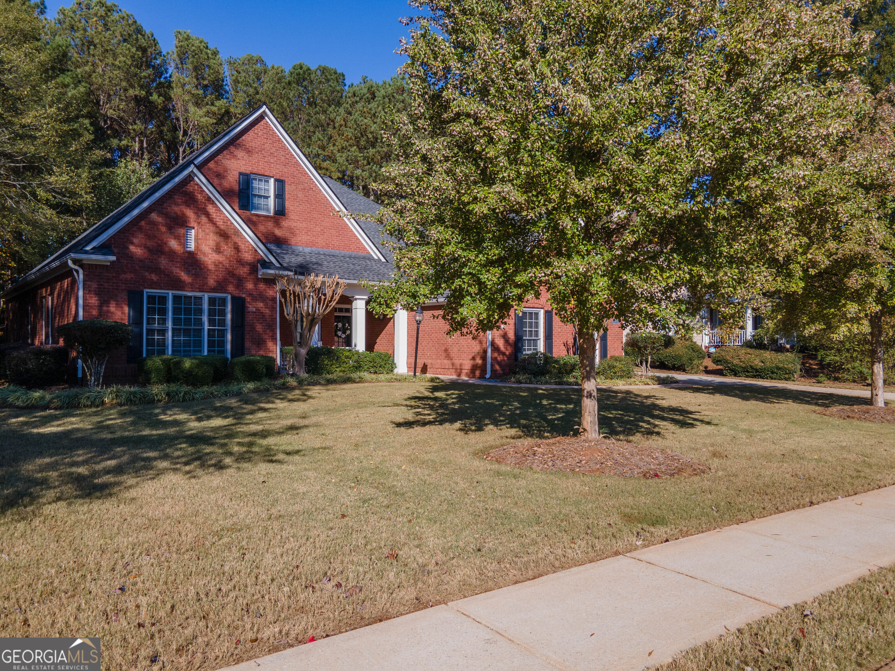 Newnan, Georgia 30265, United States, 3 Bedrooms Bedrooms, ,2 BathroomsBathrooms,Residential,Pending,4628