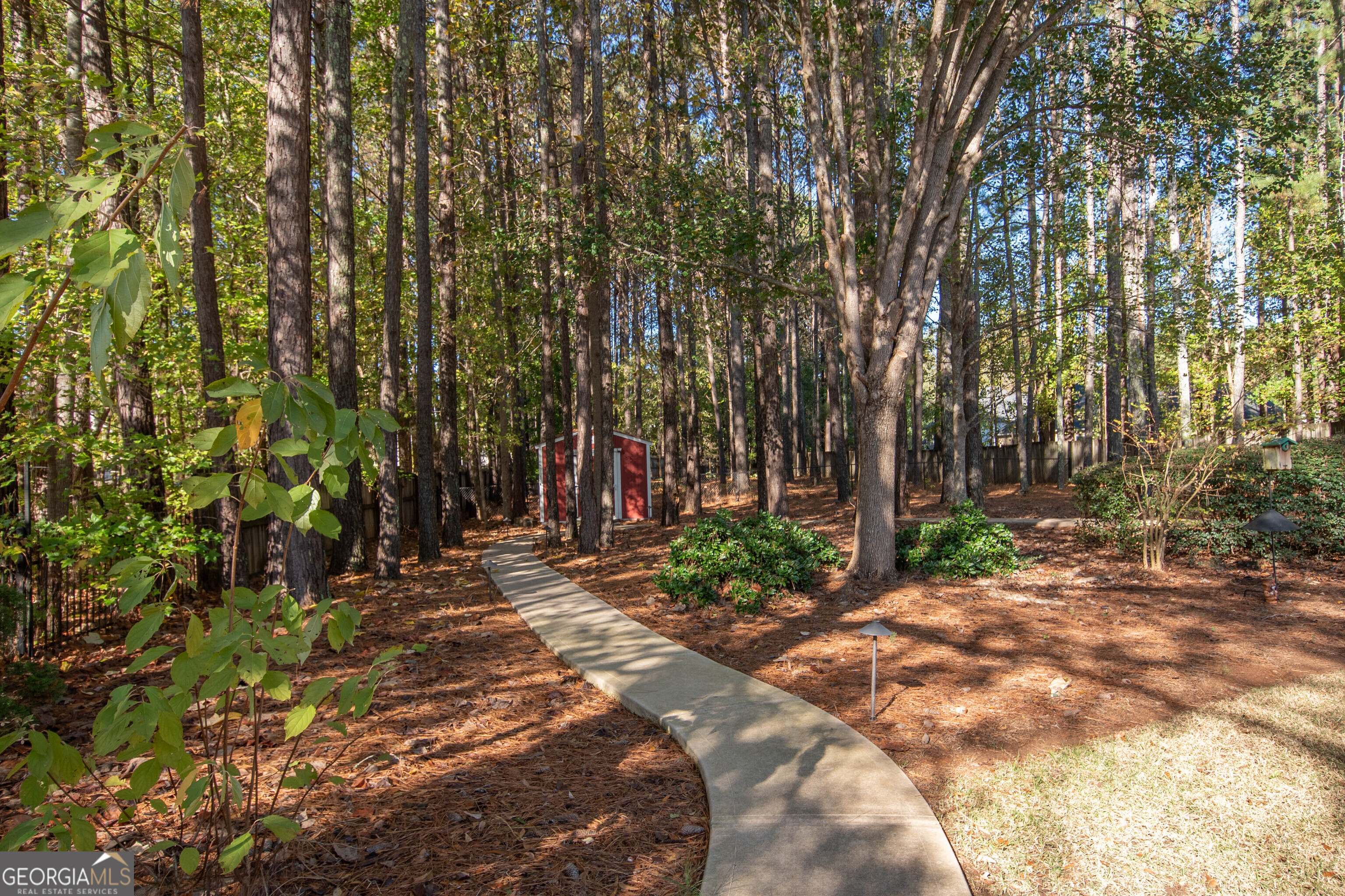 Newnan, Georgia 30265, United States, 3 Bedrooms Bedrooms, ,2 BathroomsBathrooms,Residential,Pending,4628