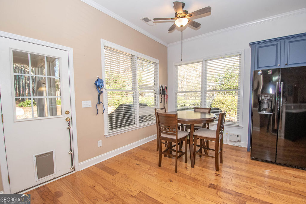 Newnan, Georgia 30265, United States, 3 Bedrooms Bedrooms, ,2 BathroomsBathrooms,Residential,Pending,4628