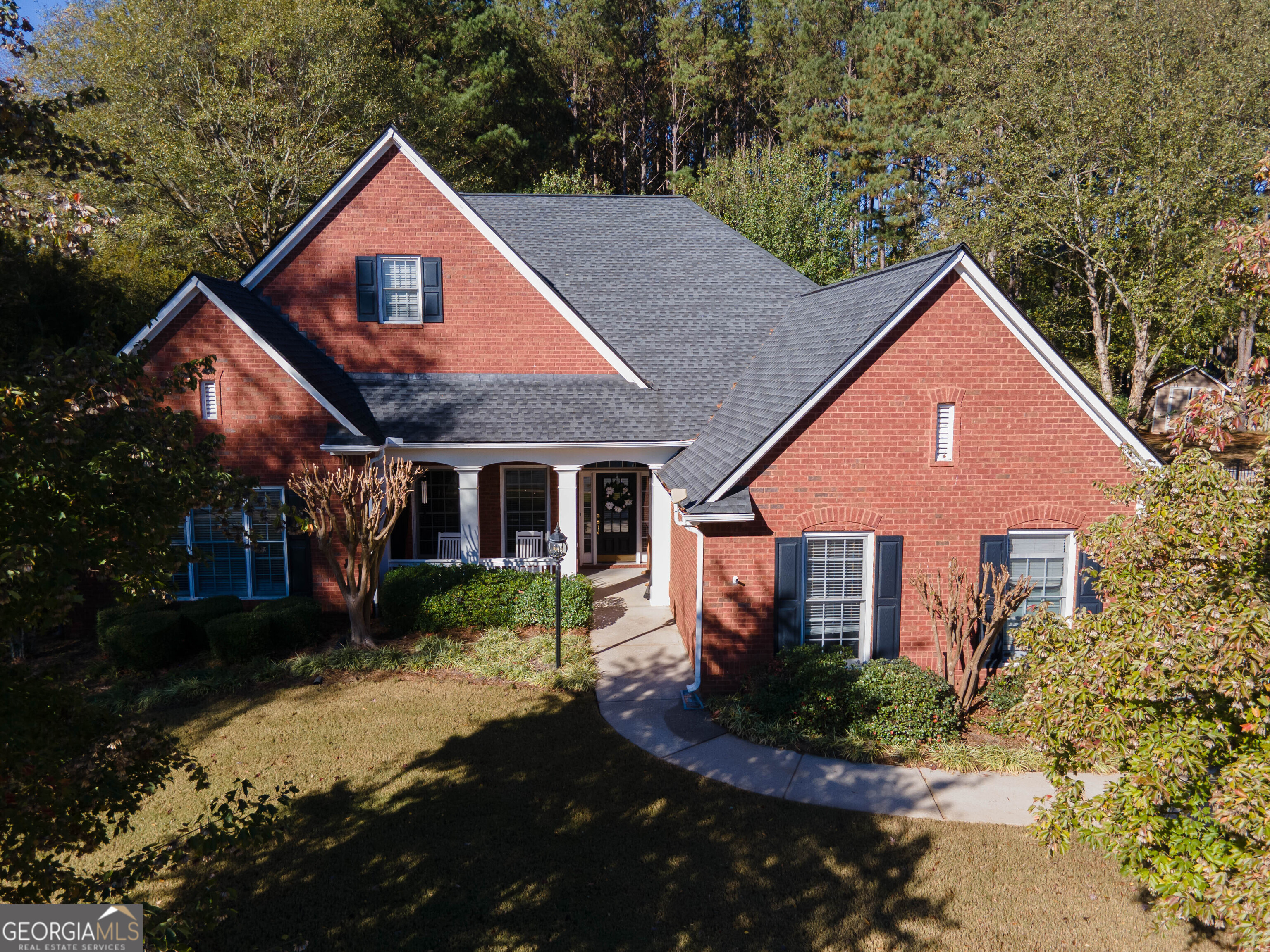 Newnan, Georgia 30265, United States, 3 Bedrooms Bedrooms, ,2 BathroomsBathrooms,Residential,Pending,4628