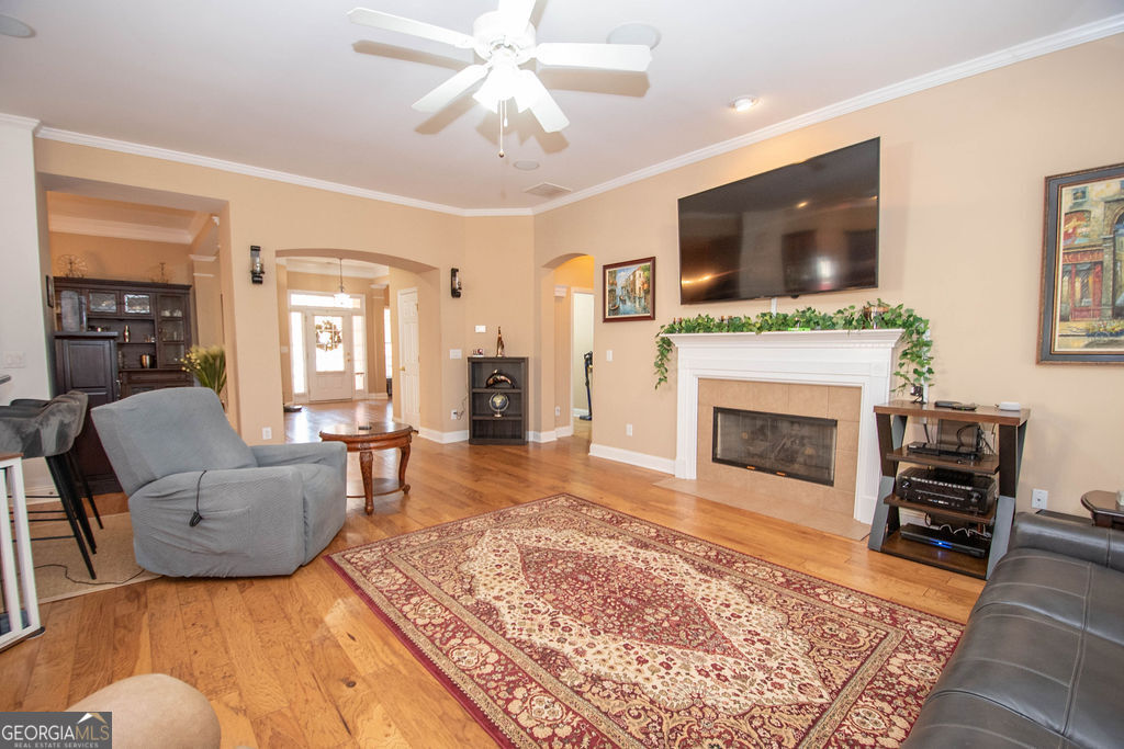 Newnan, Georgia 30265, United States, 3 Bedrooms Bedrooms, ,2 BathroomsBathrooms,Residential,Pending,4628