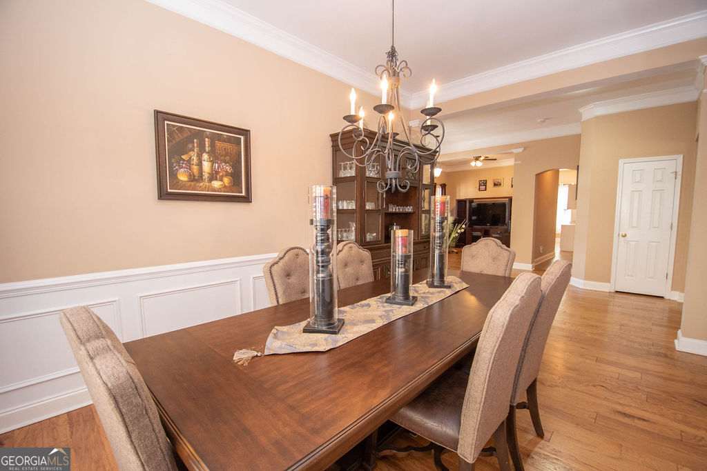 Newnan, Georgia 30265, United States, 3 Bedrooms Bedrooms, ,2 BathroomsBathrooms,Residential,Pending,4628