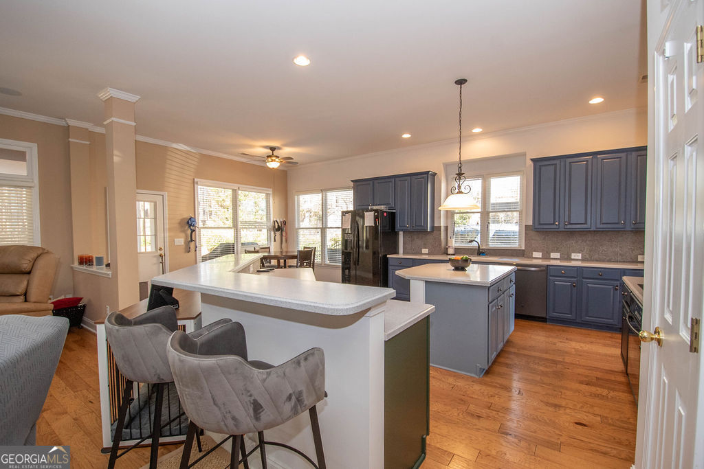 Newnan, Georgia 30265, United States, 3 Bedrooms Bedrooms, ,2 BathroomsBathrooms,Residential,Pending,4628