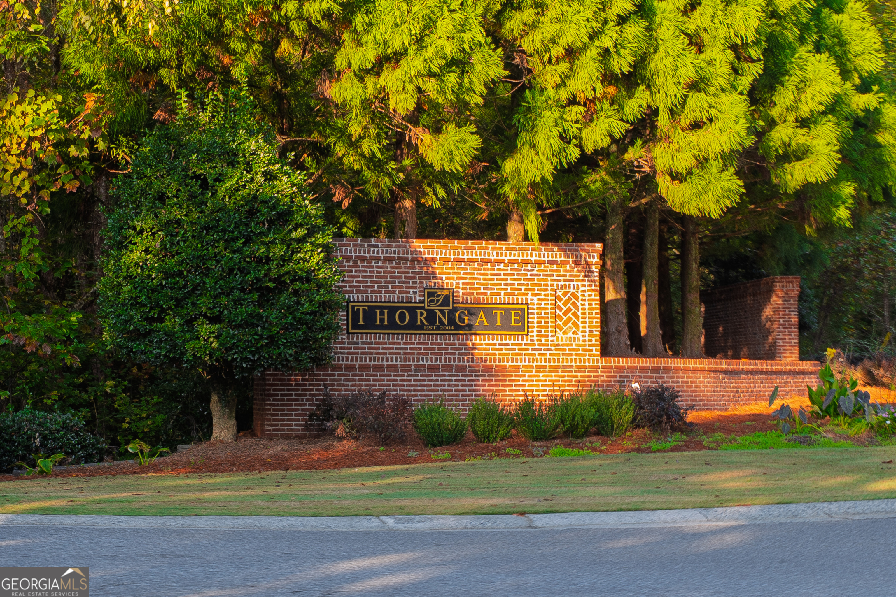 THORNGATE - Residential
