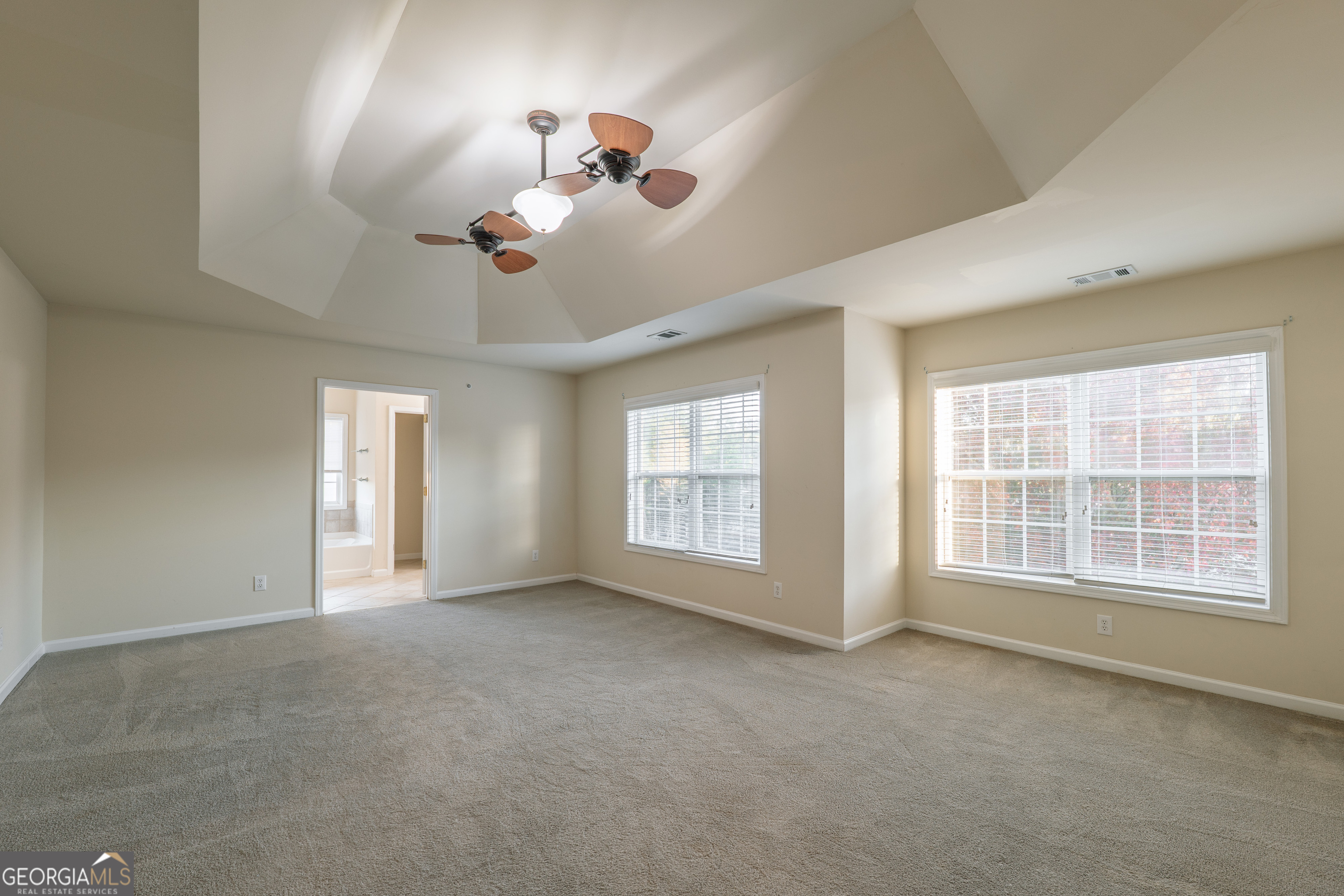 THORNGATE - Residential