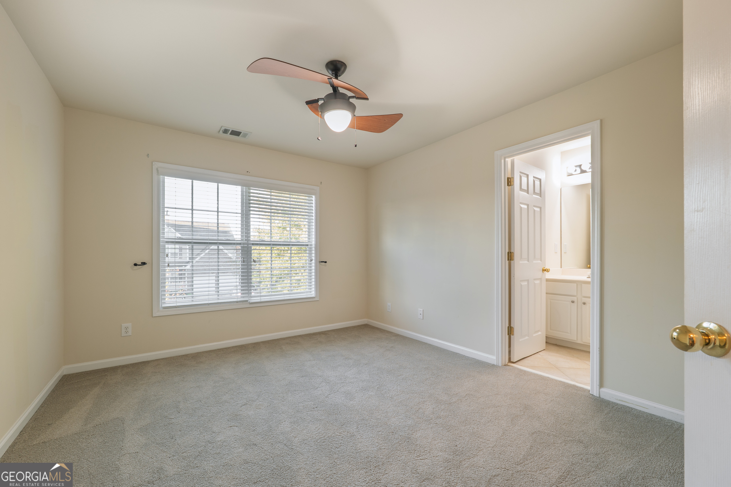 THORNGATE - Residential