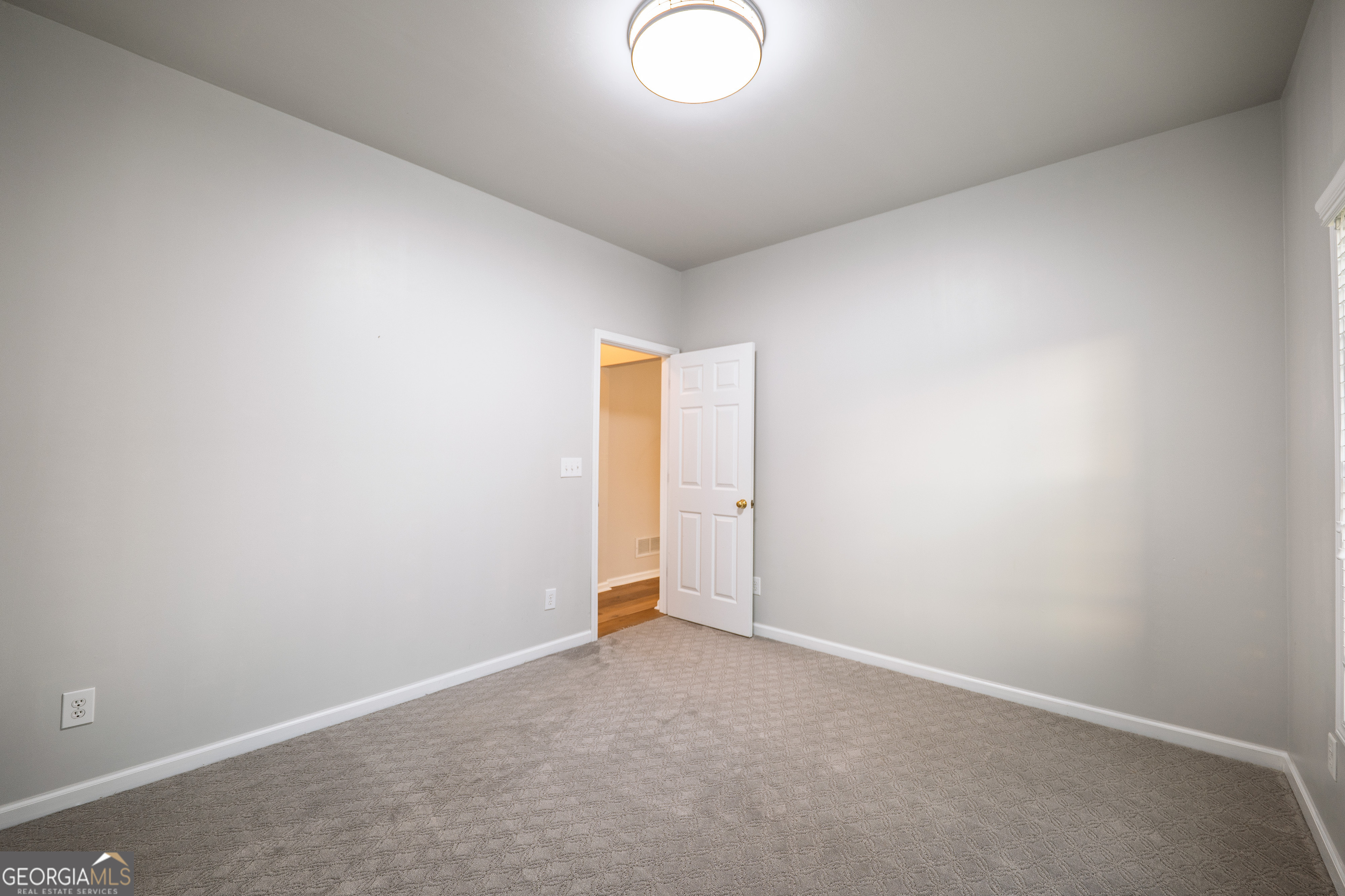THORNGATE - Residential