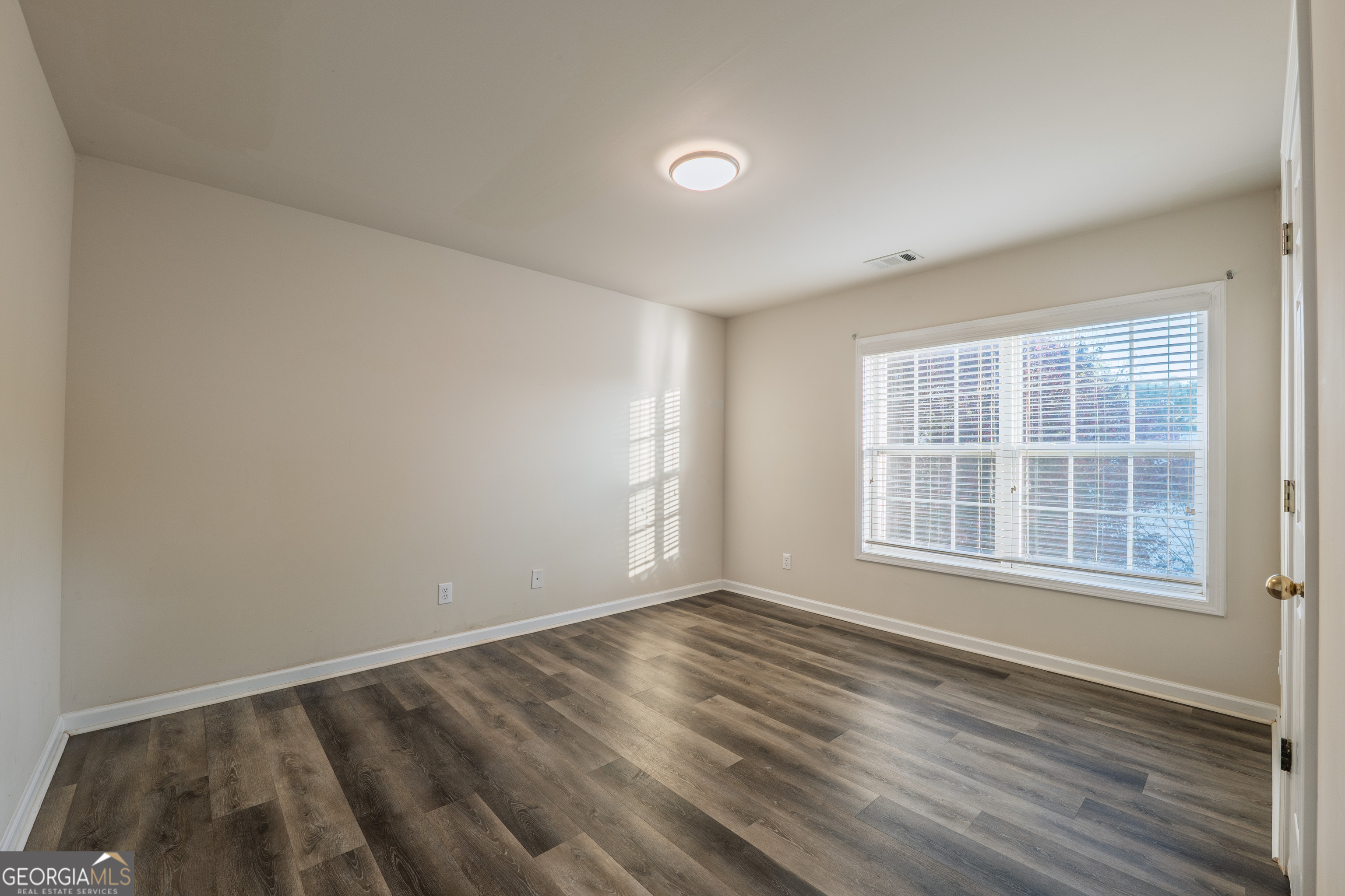THORNGATE - Residential