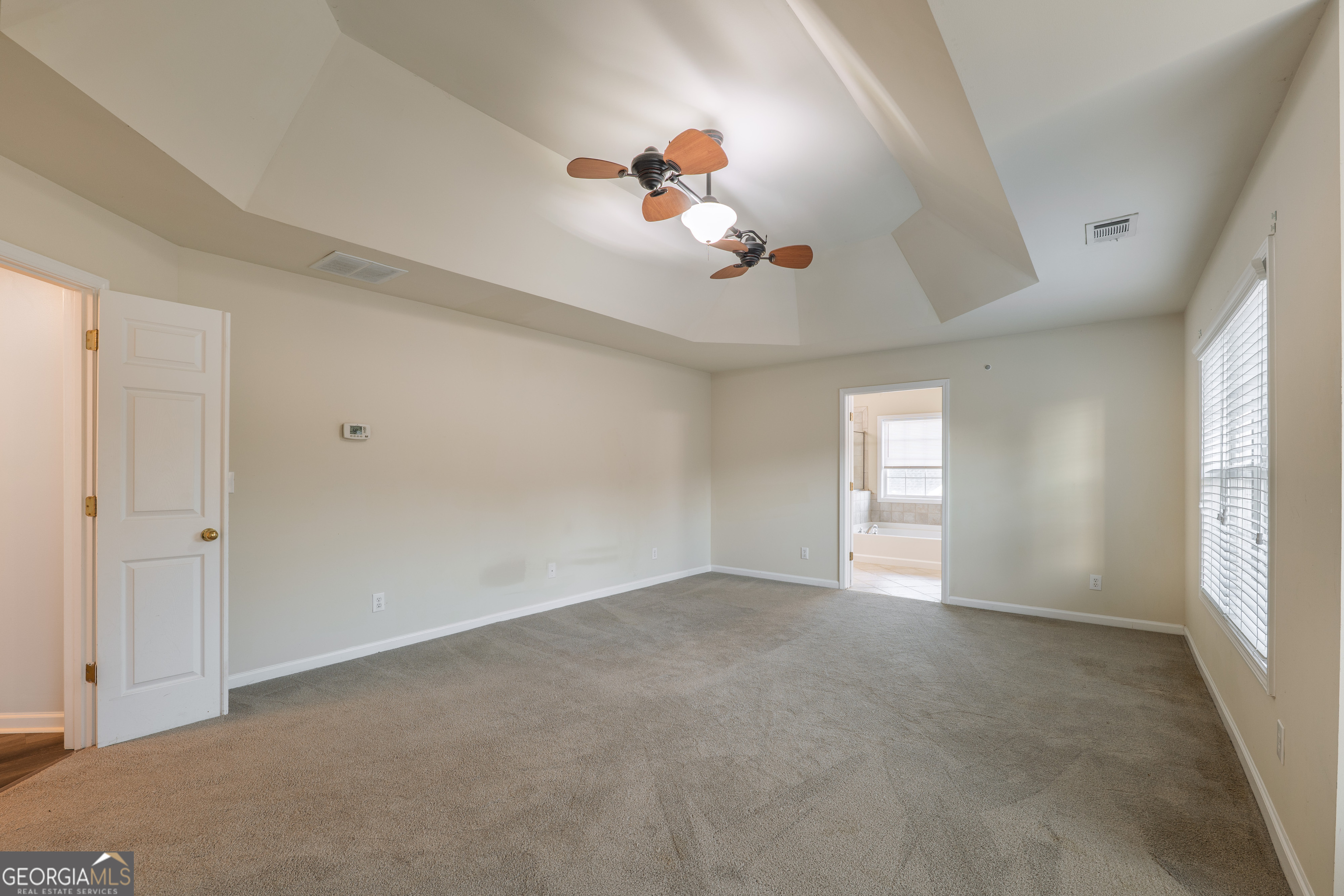 THORNGATE - Residential
