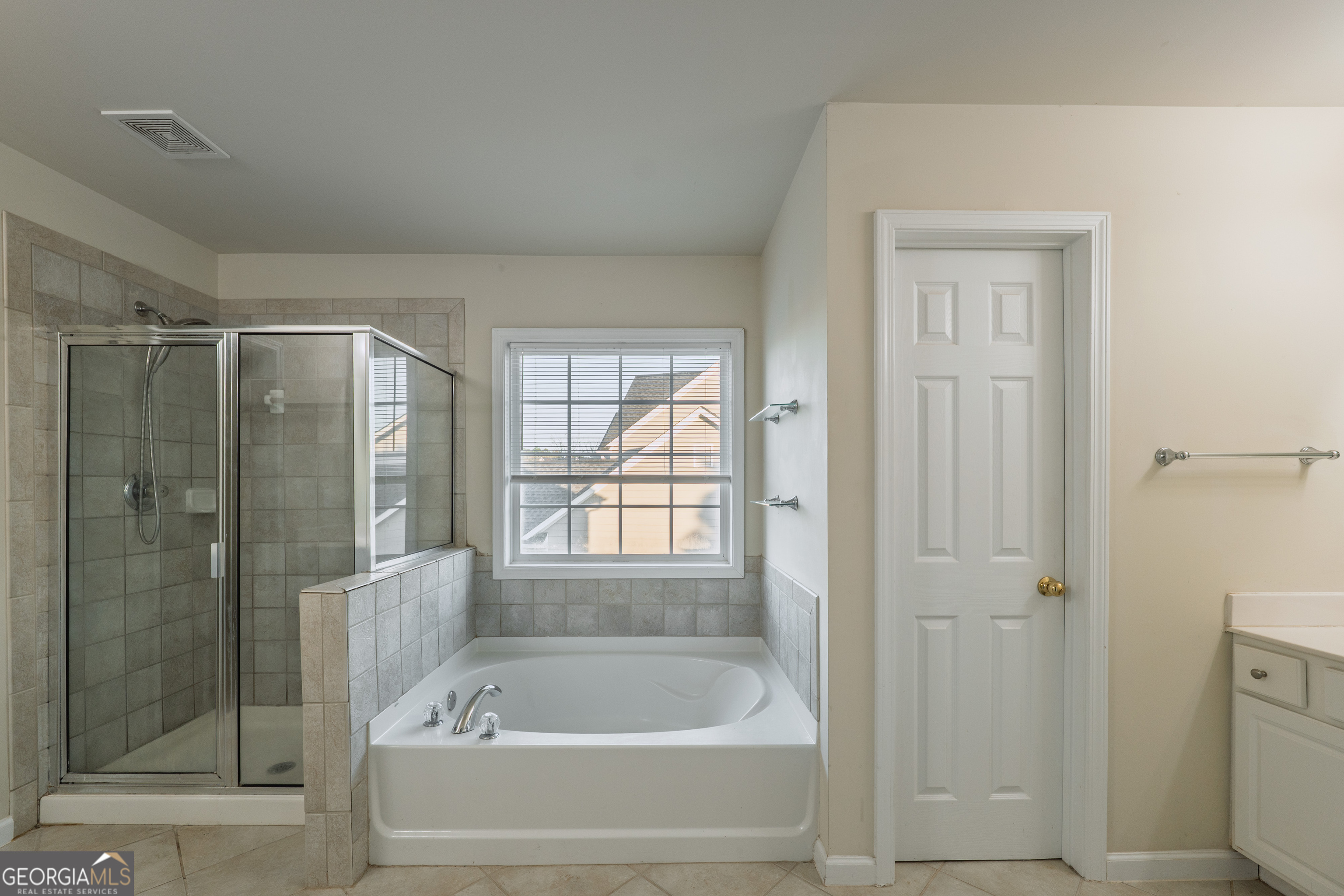 THORNGATE - Residential