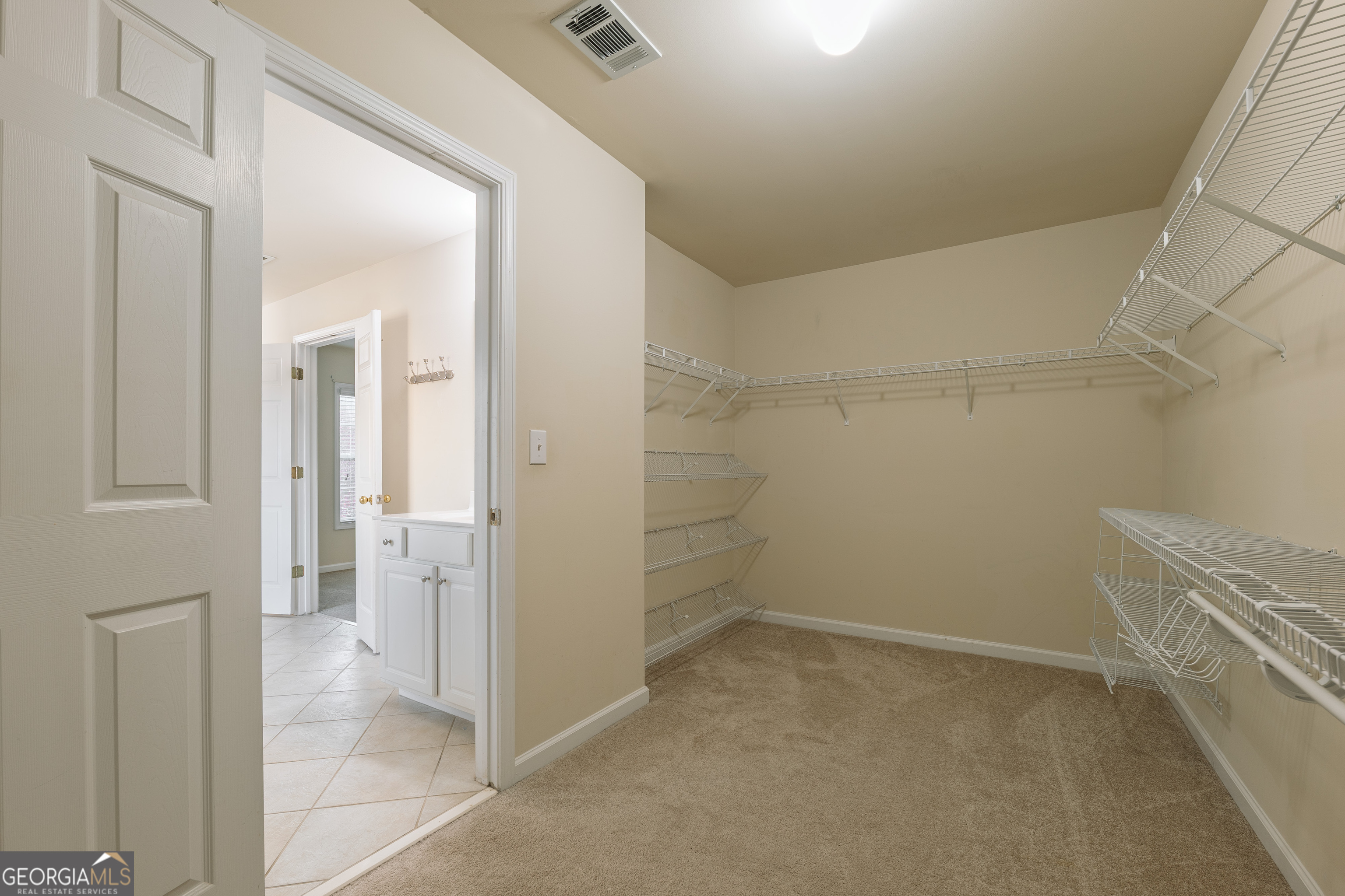 THORNGATE - Residential