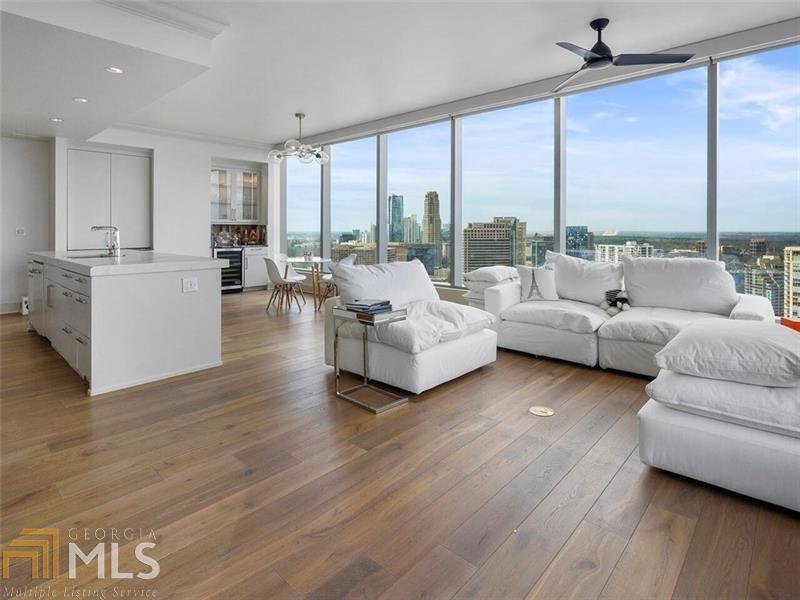 Ritz Carlton Residences - Residential