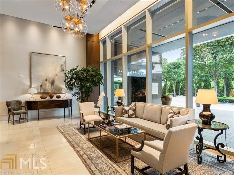 Ritz Carlton Residences - Residential