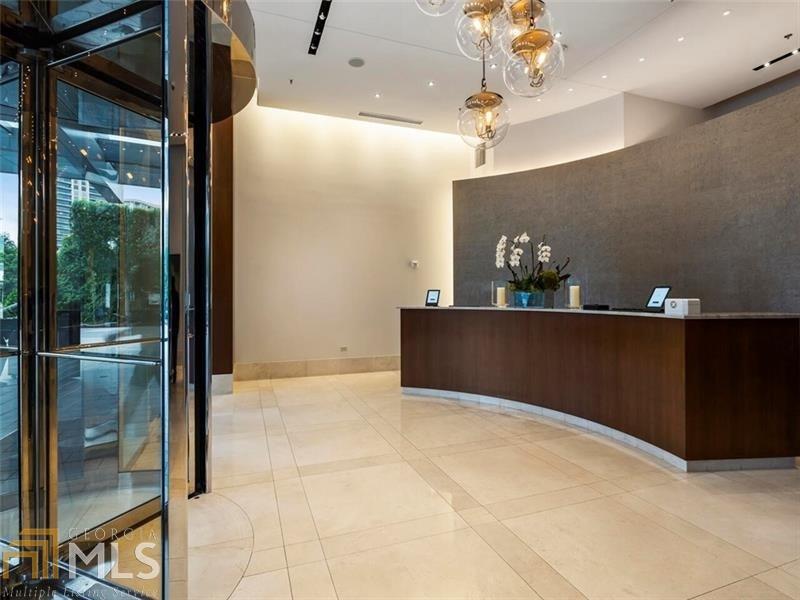 Ritz Carlton Residences - Residential