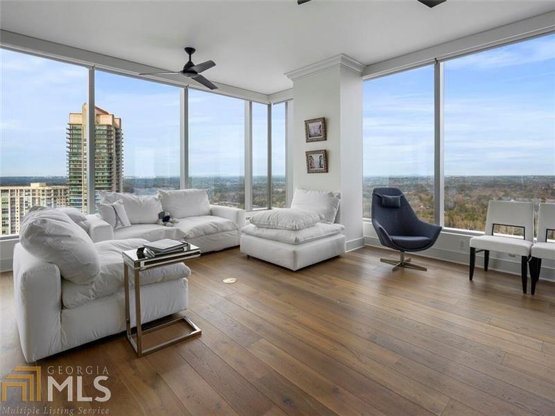 Ritz Carlton Residences - Residential