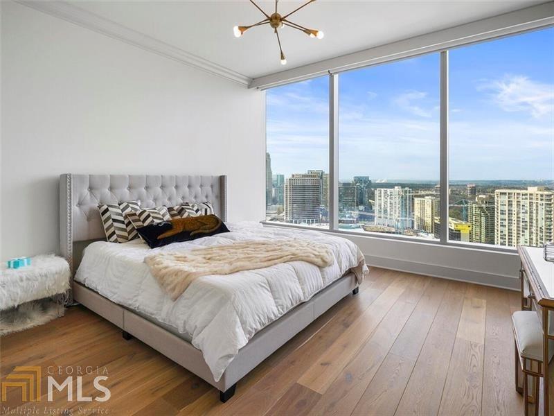 Ritz Carlton Residences - Residential