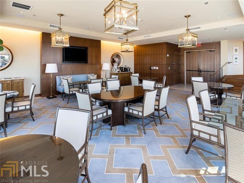 Ritz Carlton Residences - Residential