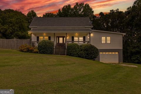 131 Caudell DR Lula GA 30554