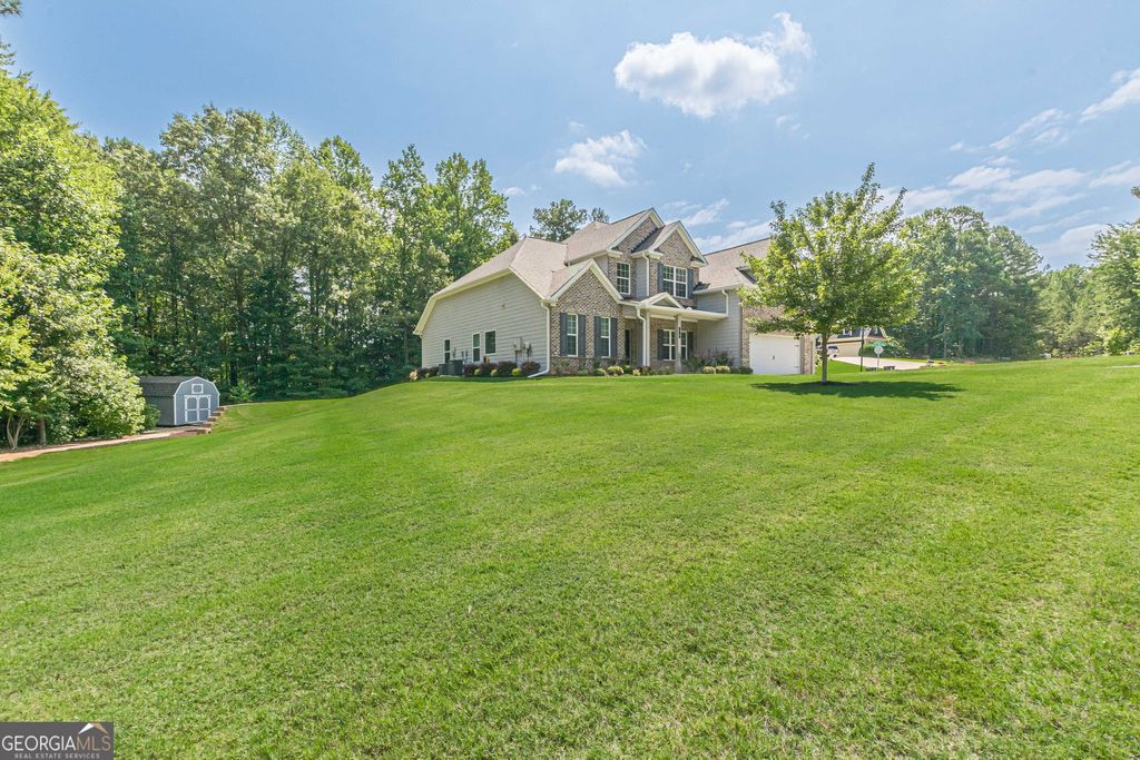 Photo of 40 Pebblestone Run, Dallas, GA 30157 (MLS # 10811039)