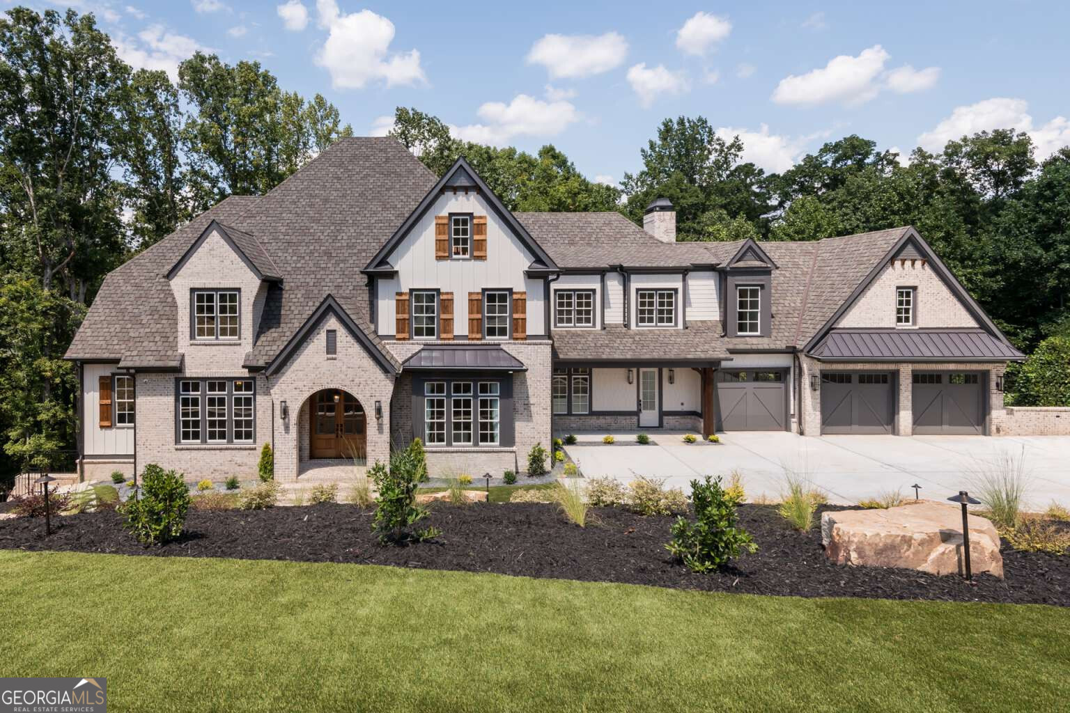 402 Timberview CT
