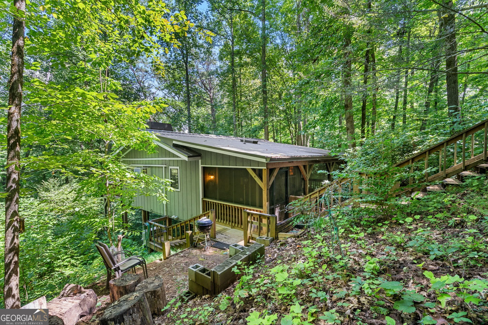 231 Dogwood Circle