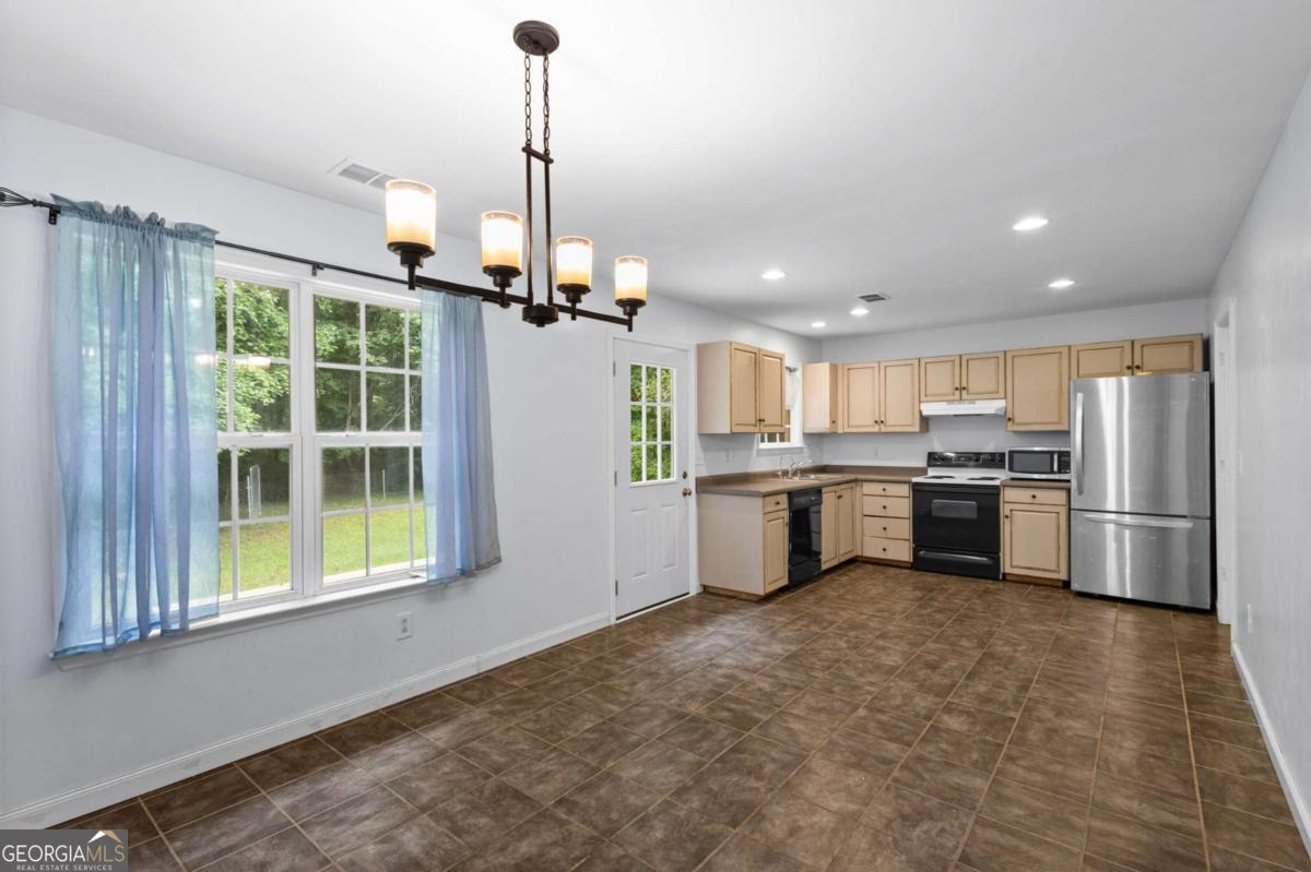 255 Twin Creek SHRS